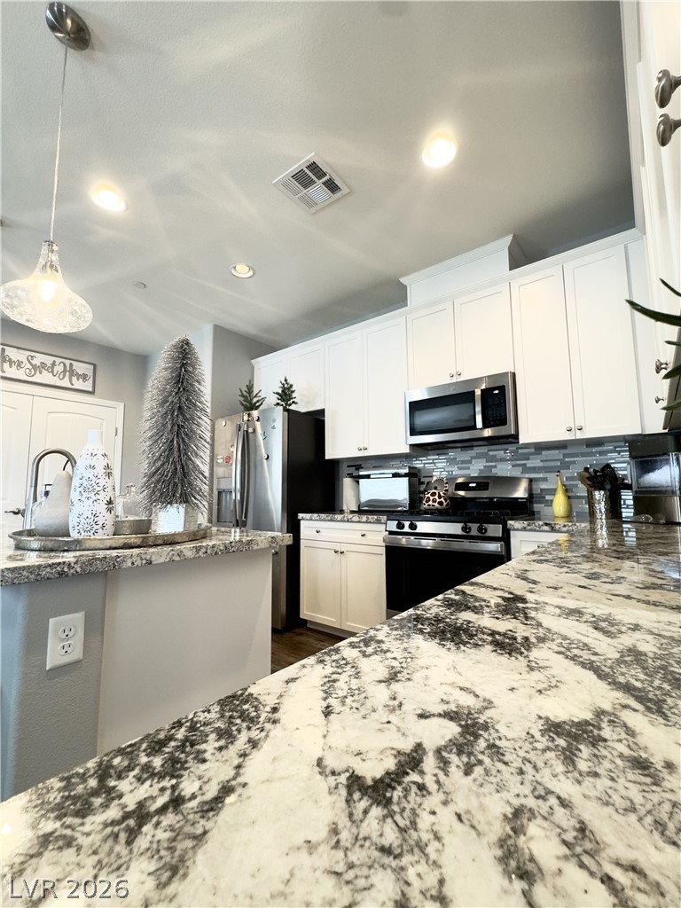 78 Summer Rhapsody Avenue