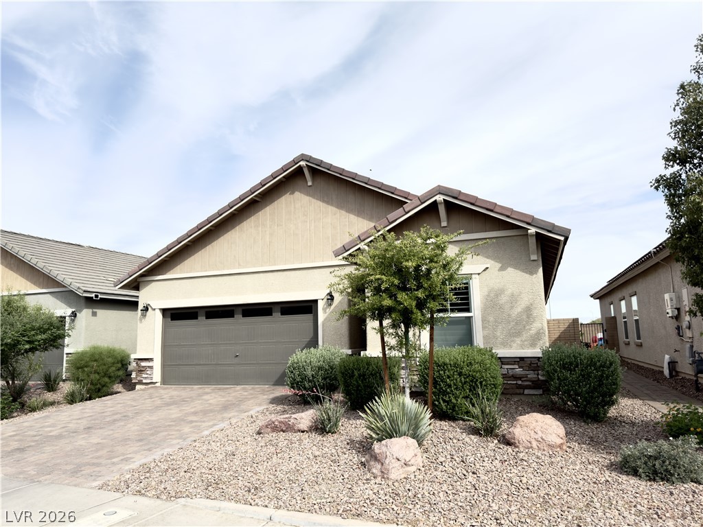 78 Summer Rhapsody Avenue