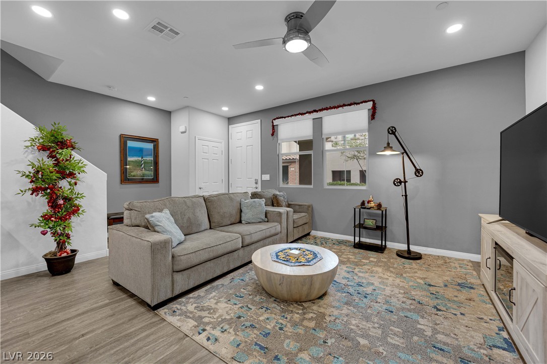 160 Lomita Heights Drive