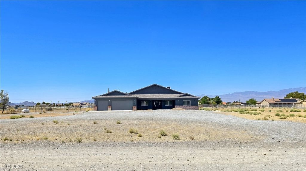 Photo of 1830 Justine Court, Pahrump, NV 89048 (MLS # 2747858)