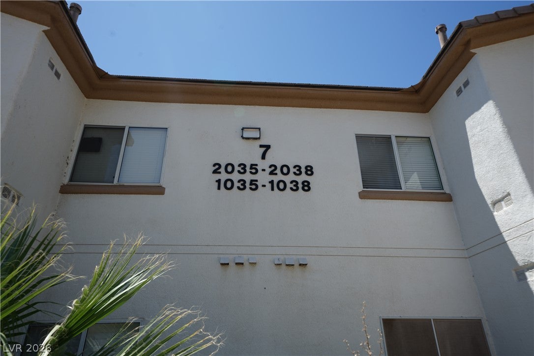 5655 E Sahara Avenue 2038