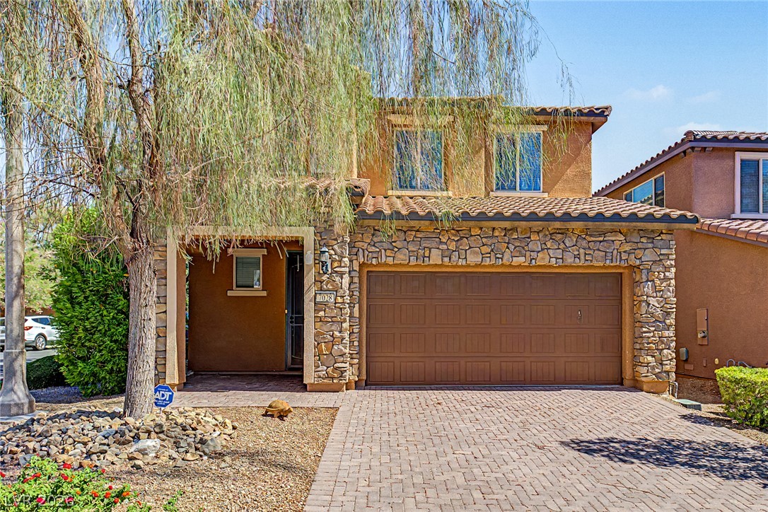 7028 Amapa Road