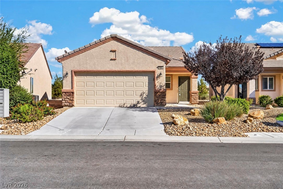 7820 Pine Warbler Way
