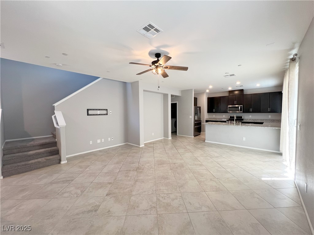 3145 Umbria Hills Walk