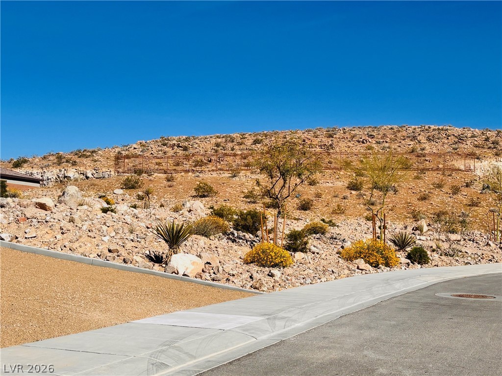 9565 Camelback Creek Drive