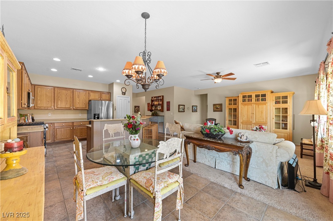 2467 Moonlight Valley Avenue, Henderson, Nevada image 17