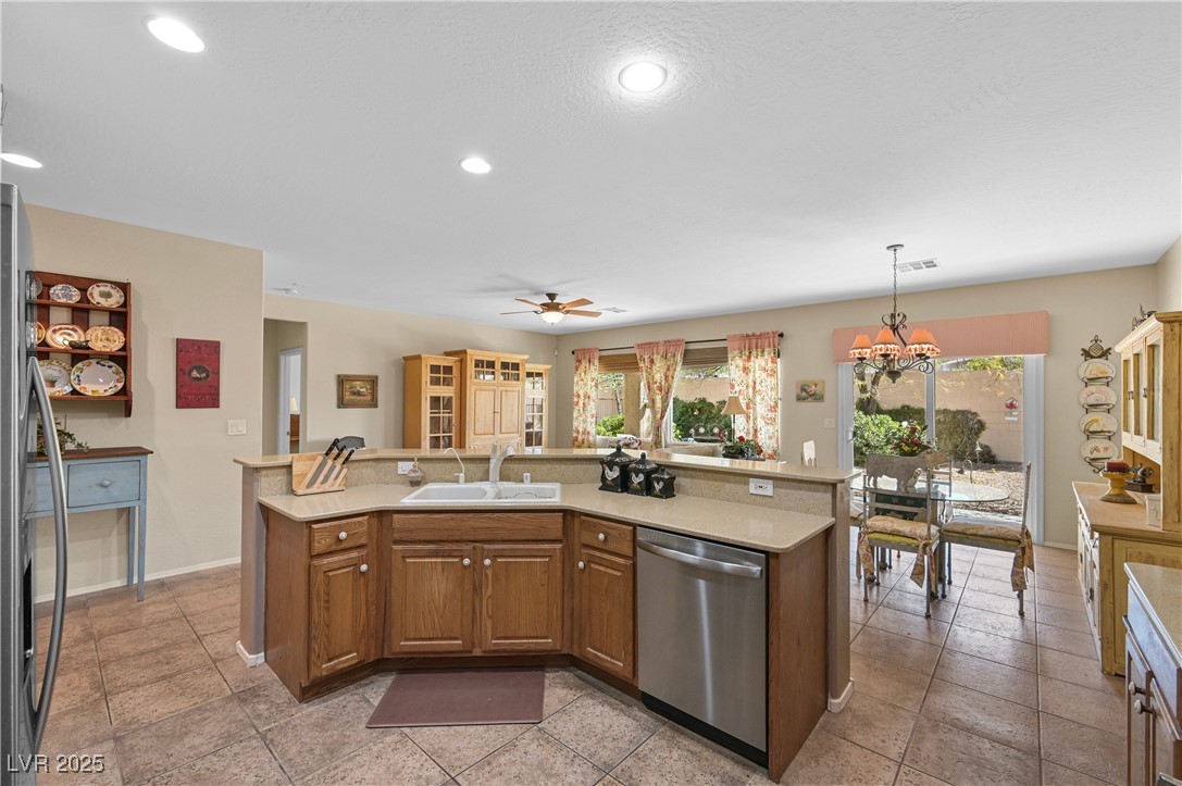 2467 Moonlight Valley Avenue, Henderson, Nevada image 14
