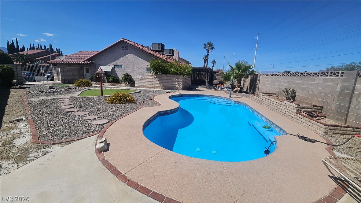 1605 Brocado Lane