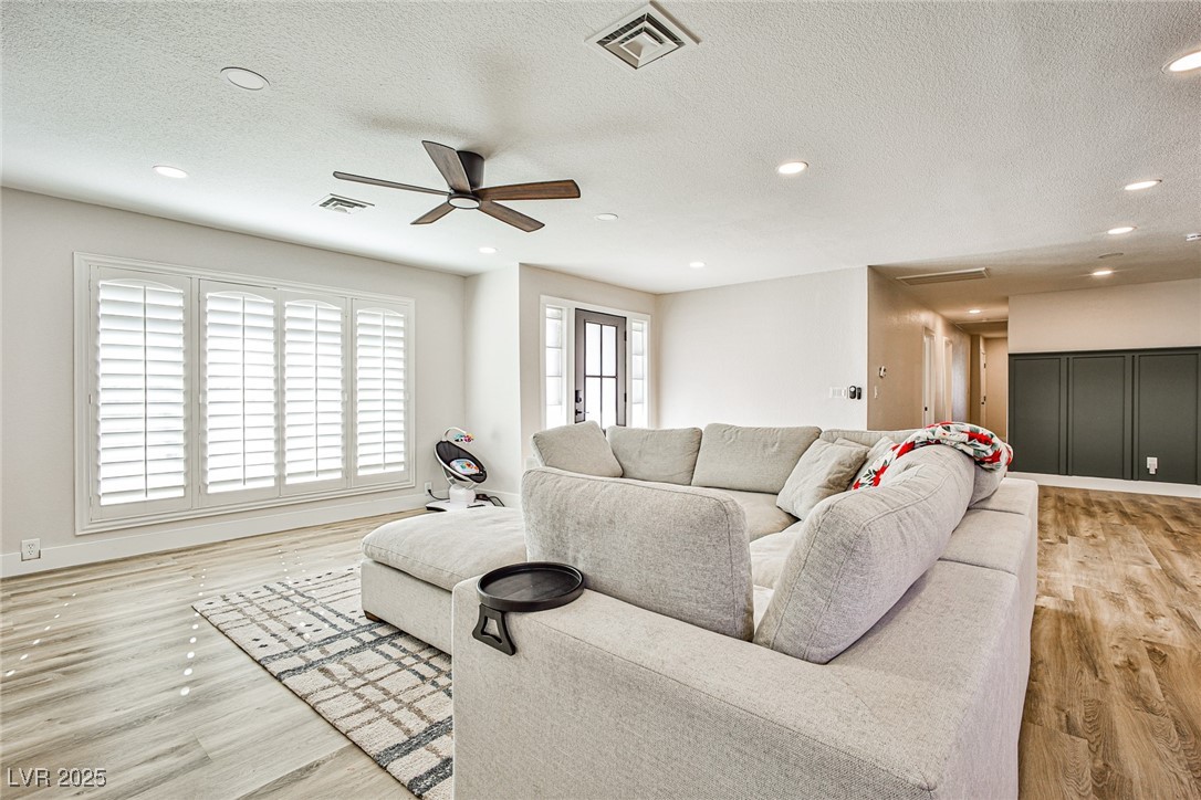 9340 W Washburn Road, Las Vegas, Nevada image 13