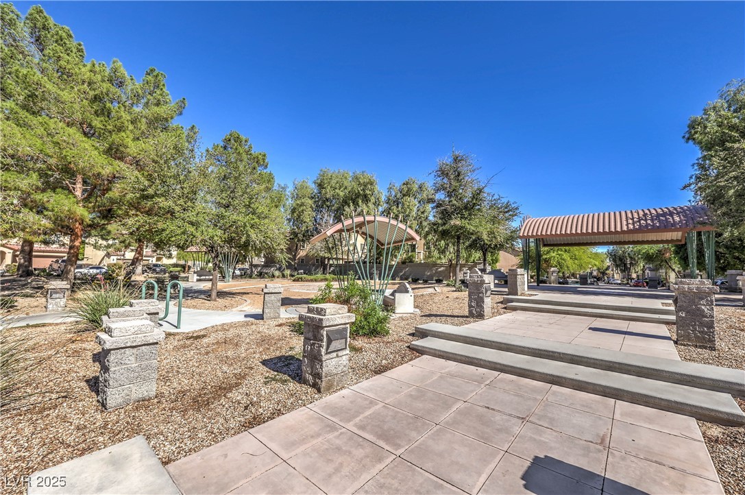 5421 PIPERS STONE Street