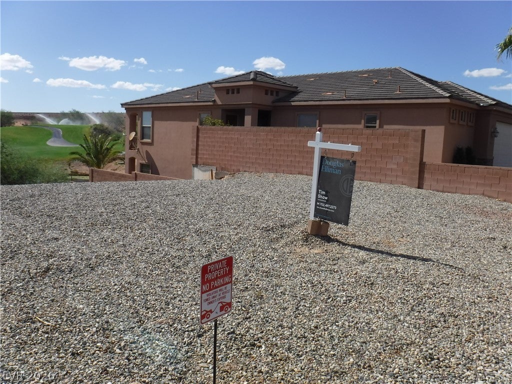 654 Paloma Circle