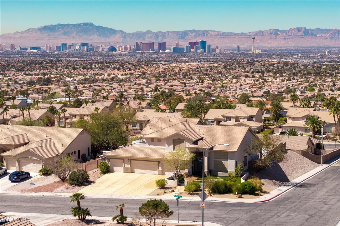 979 Evening Dew Drive, Las Vegas, Nevada image 37
