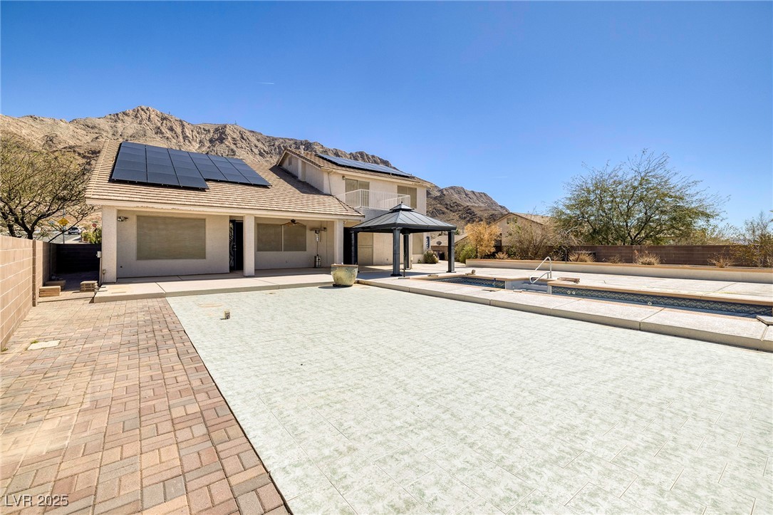 979 Evening Dew Drive, Las Vegas, Nevada image 13