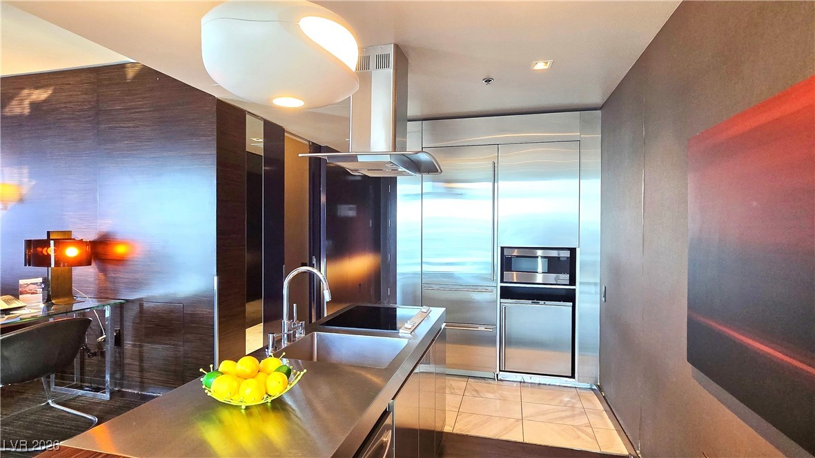 4381 W Flamingo Road 3621