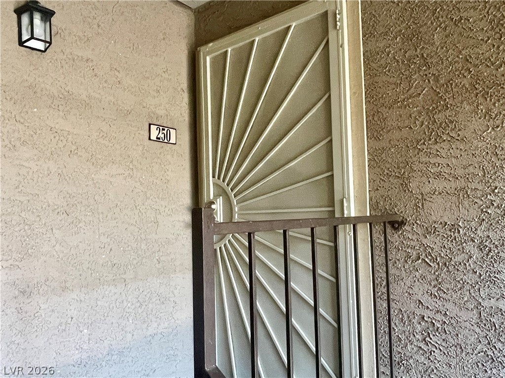 5206 River Glen Drive 250