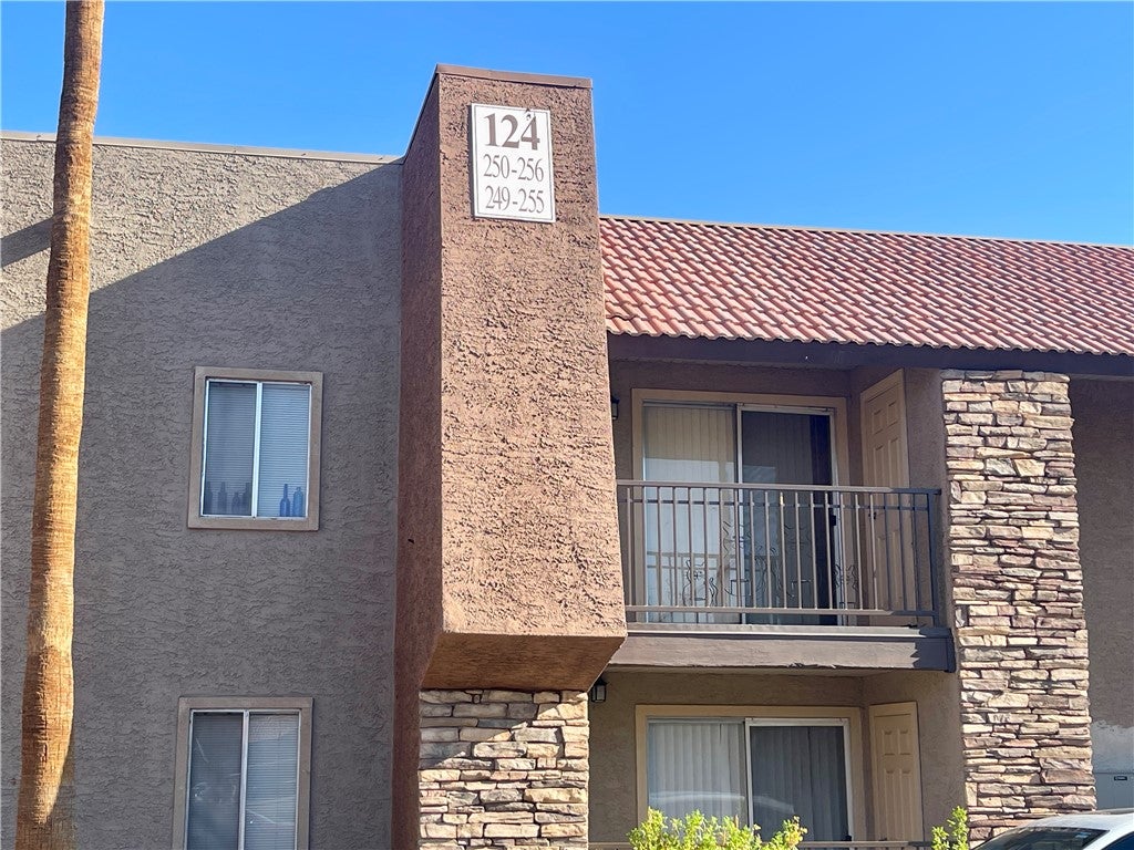 5206 River Glen Drive 250