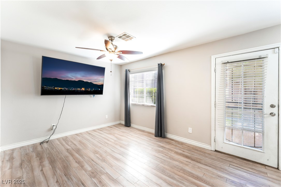 2501 Sierra Bello Avenue 104