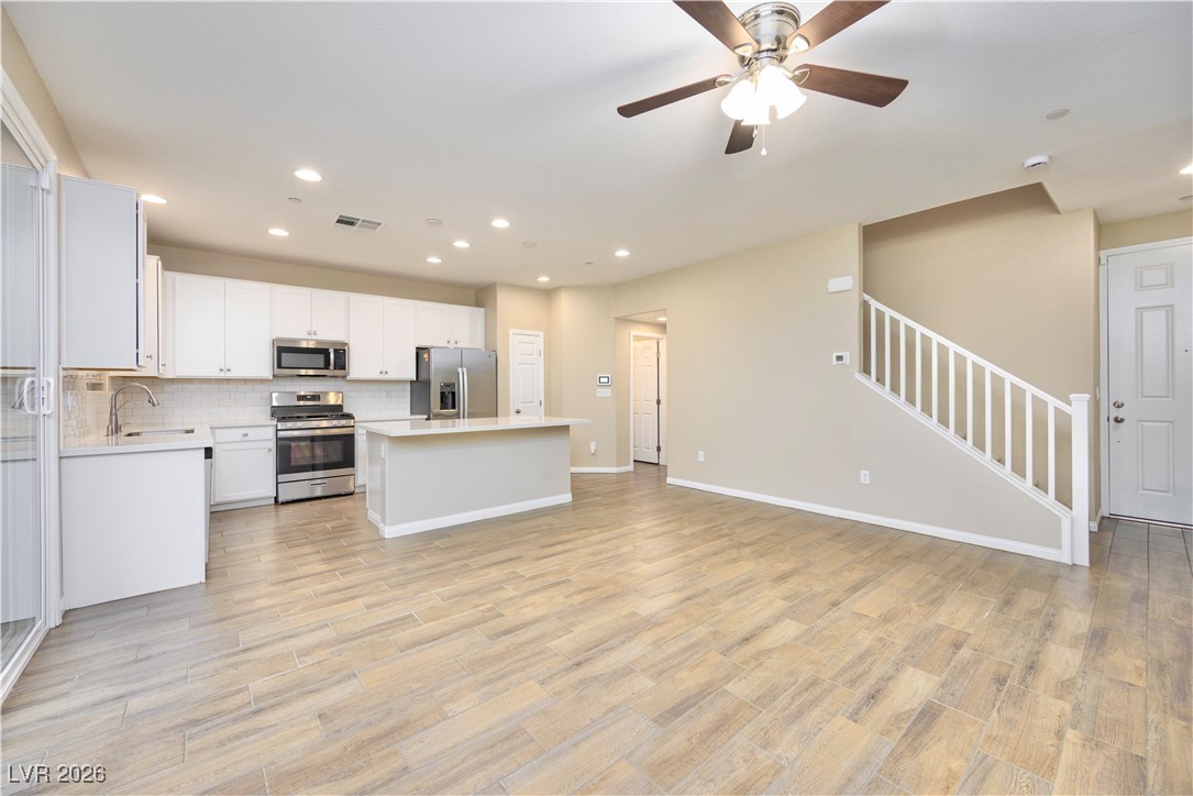 5039 Tranquil View Street