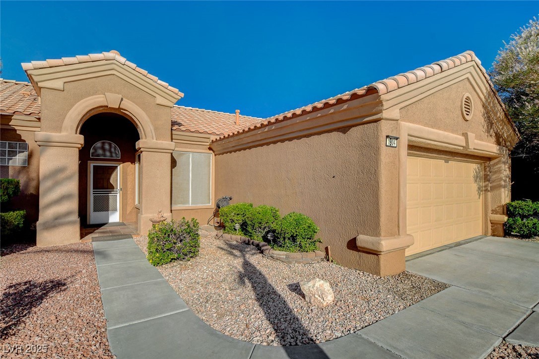 Properties 3 1904 Hot Oak Ridge Street