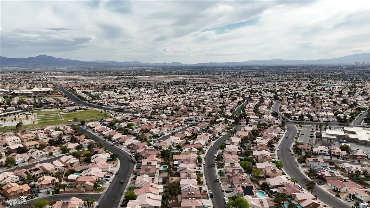 6407 Wild Strawberry Lane, Las Vegas, Nevada image 13