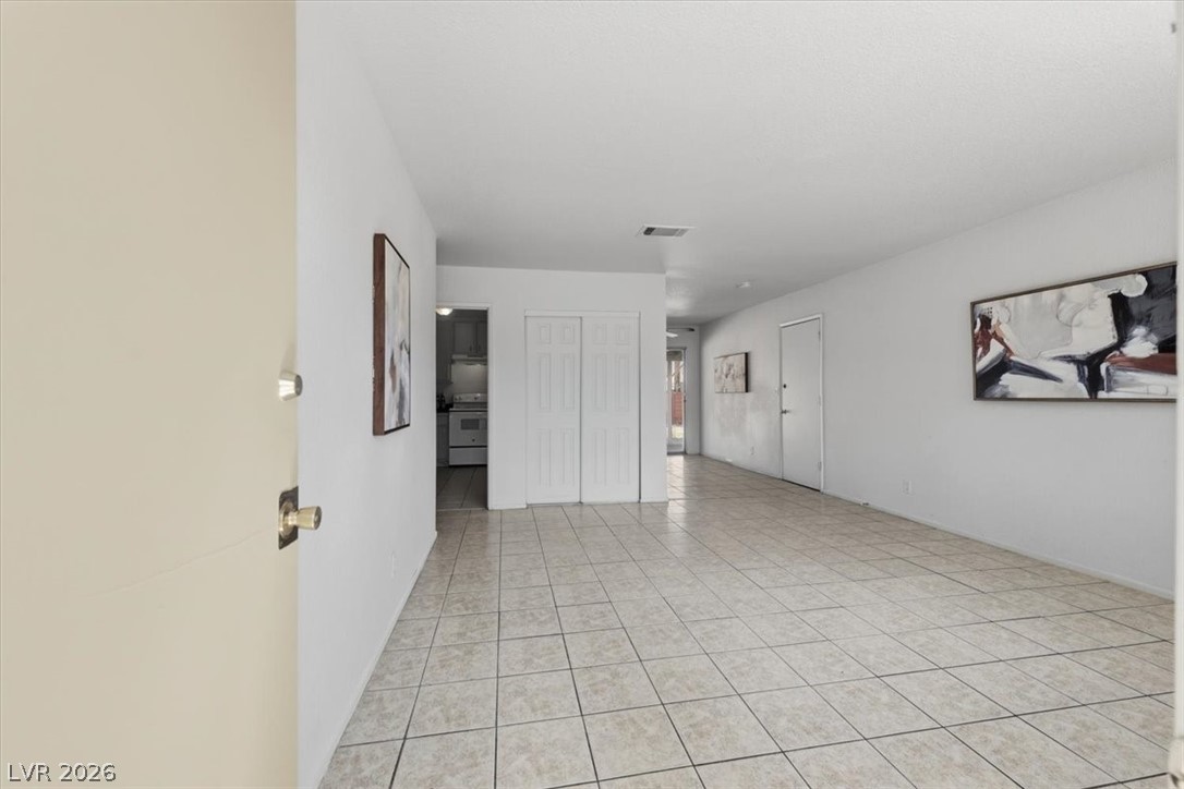 2805 Sultana Street