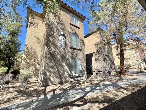 Condo For Rent - 4400 S Jones Boulevard #2115<br/> Las Vegas, NV 89103
