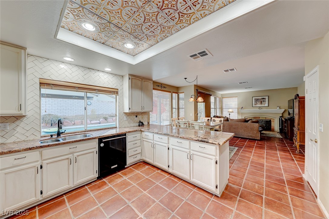 8240 Campana Drive, Las Vegas, Nevada image 13