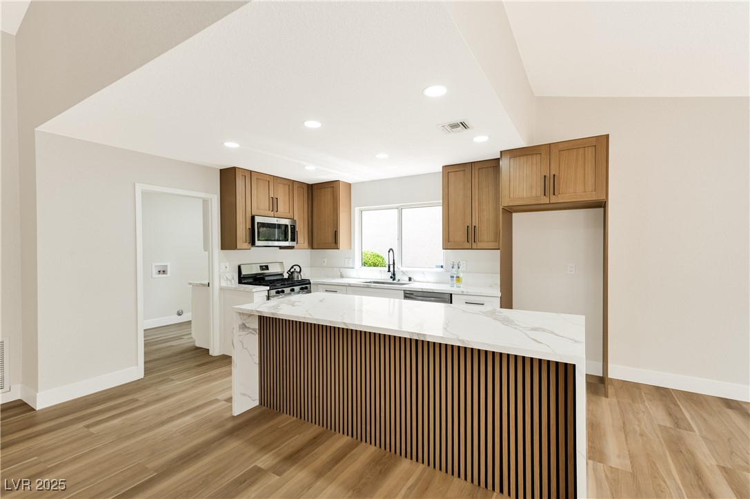 Properties 3 2645 Saltbush Drive