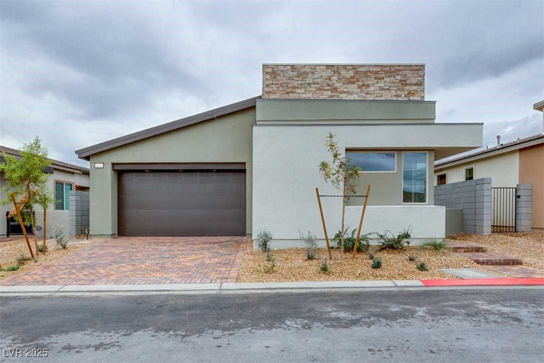 10325 Mulberry Crest Avenue