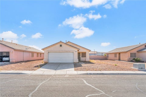 Homes For Sale - 2306 Glastonbury Thorn Street<br/> North Las Vegas, NV 89032