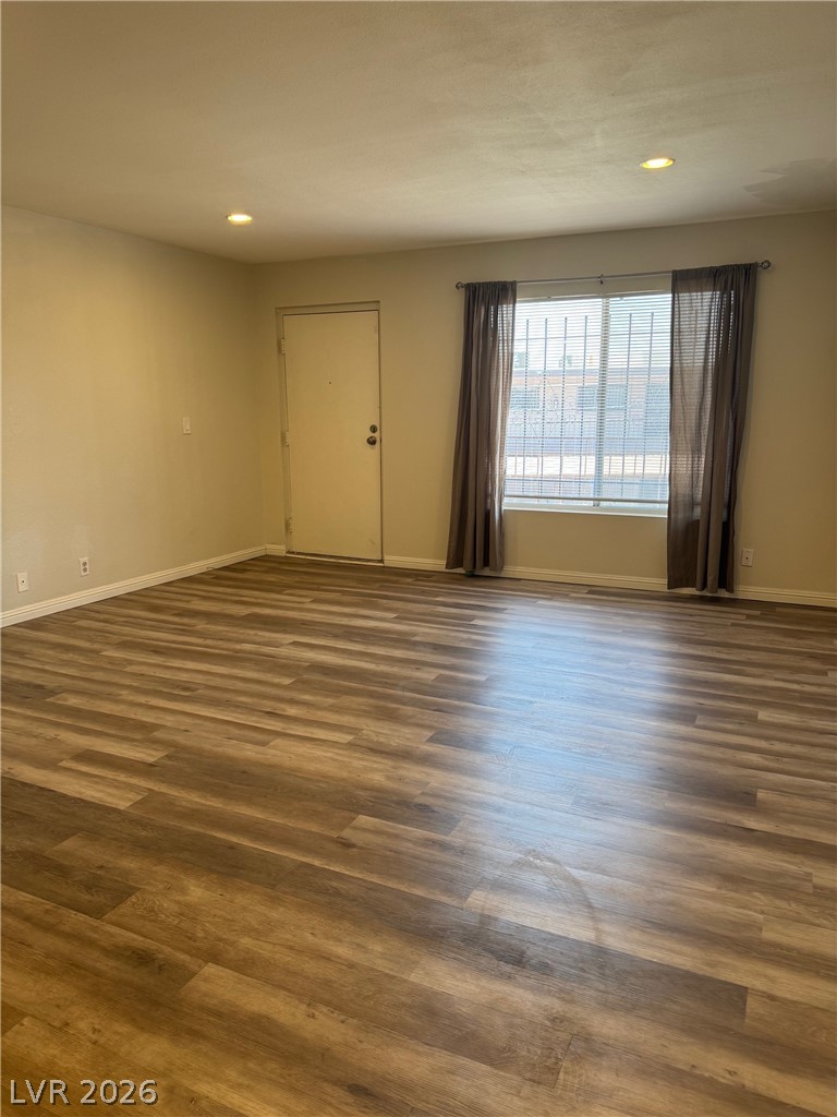 615 S Royal Crest Circle 24