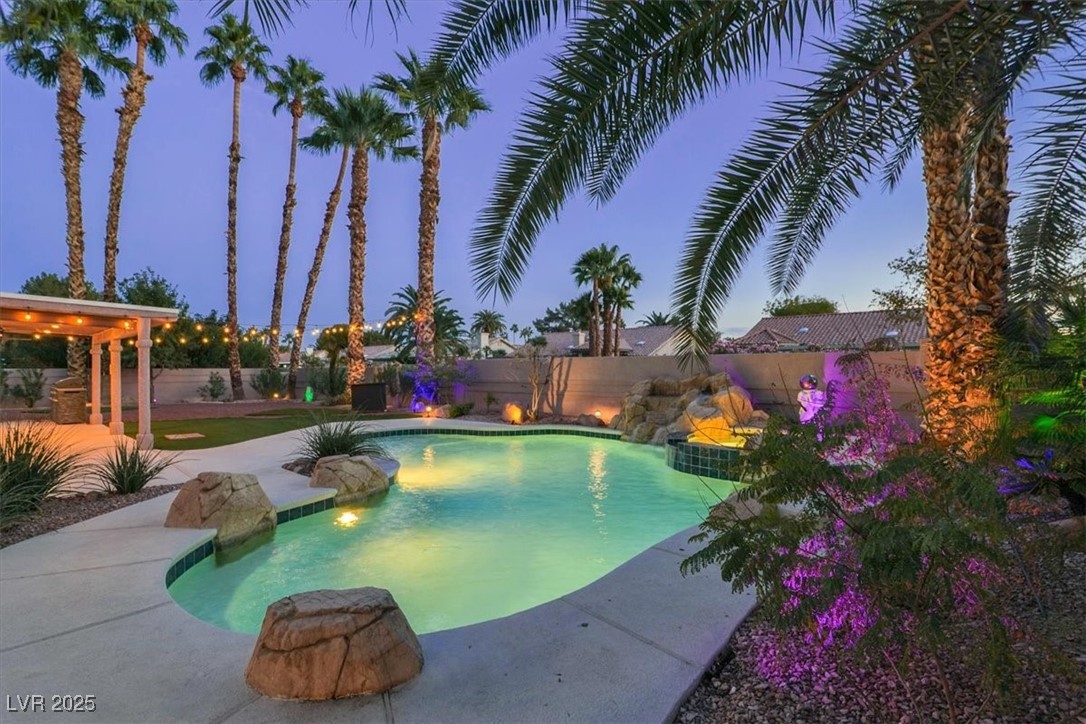 Las Vegas, Nevada 89120, United States, 3 Bedrooms Bedrooms, ,3 BathroomsBathrooms,Residential,Active,244459