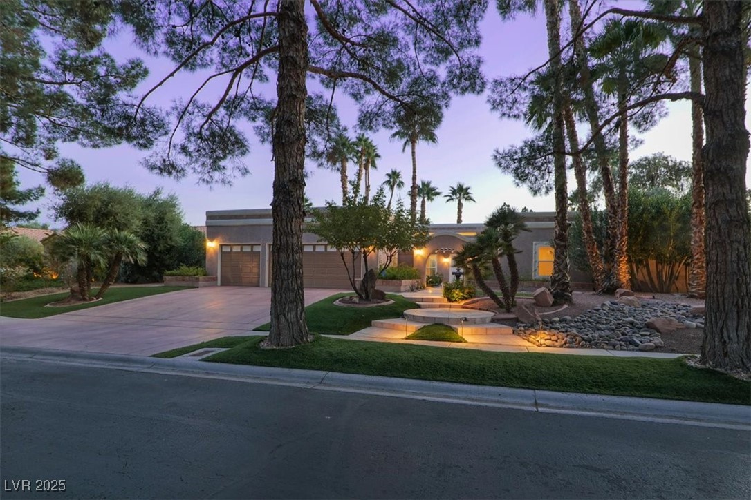 3857 Placita Del Lazo