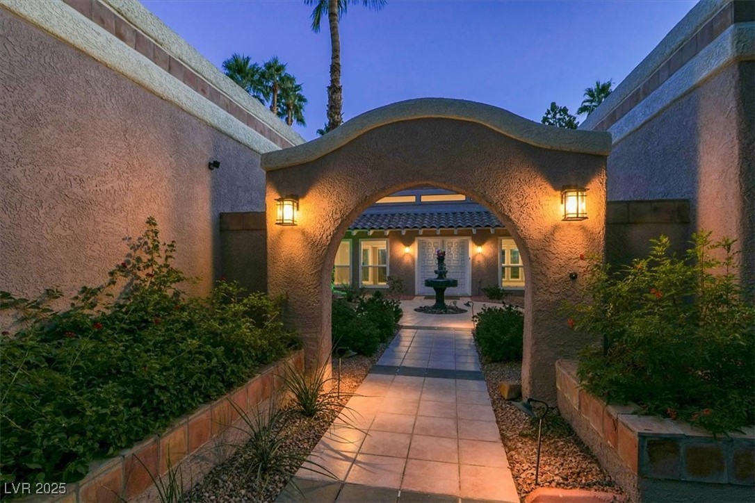 3857 Placita Del Lazo