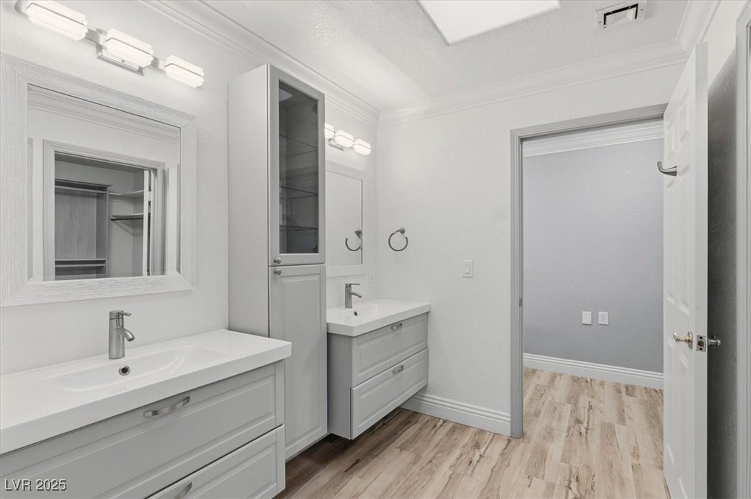 Las Vegas, Nevada 89120, United States, 3 Bedrooms Bedrooms, ,3 BathroomsBathrooms,Residential,Active,244459