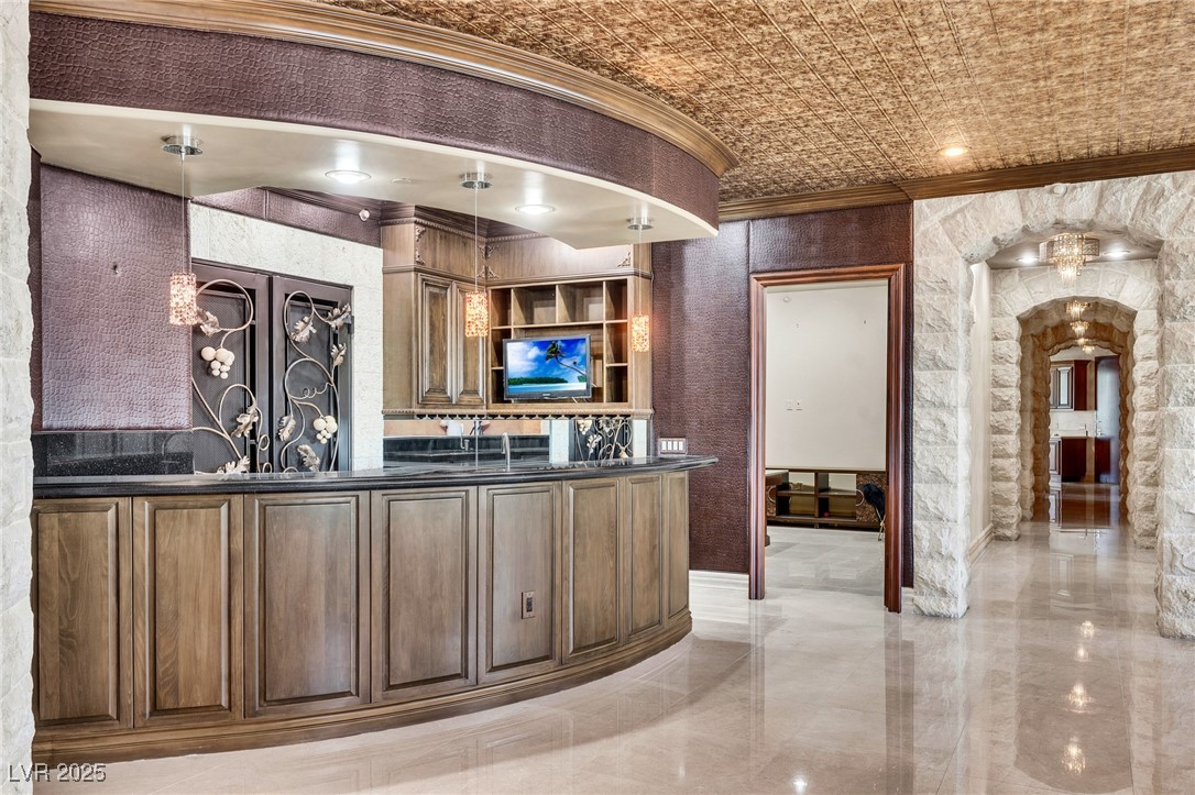 9103 Alta Drive 1502