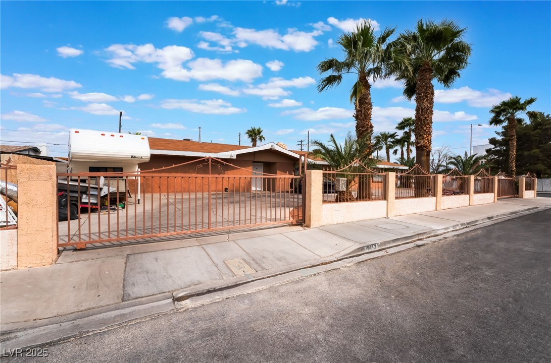 1413 S 17th Street, Las Vegas, Nevada image 3
