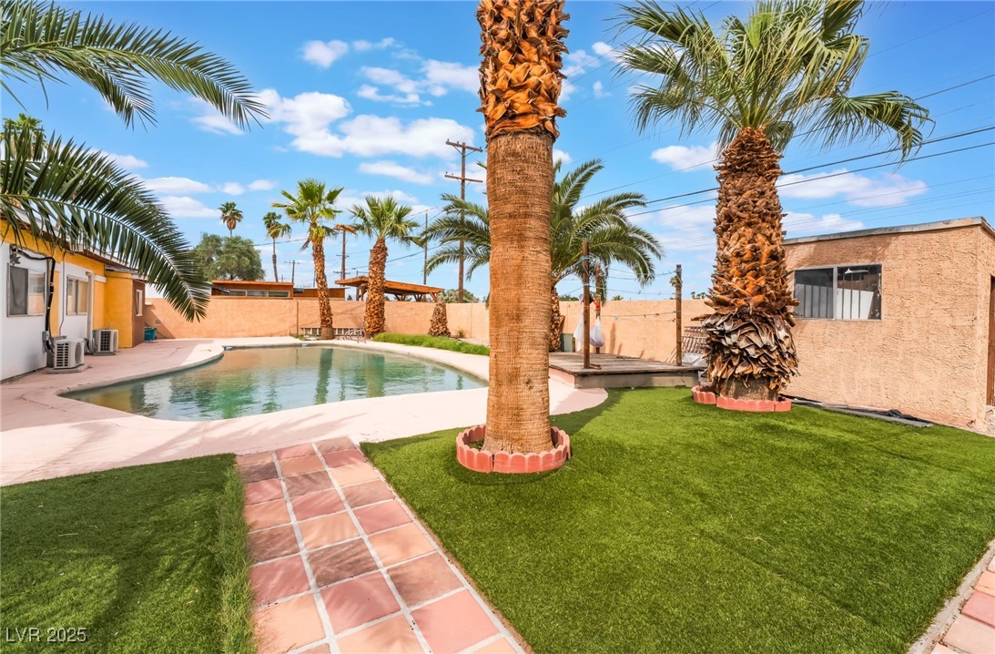 1413 S 17th Street, Las Vegas, Nevada image 38