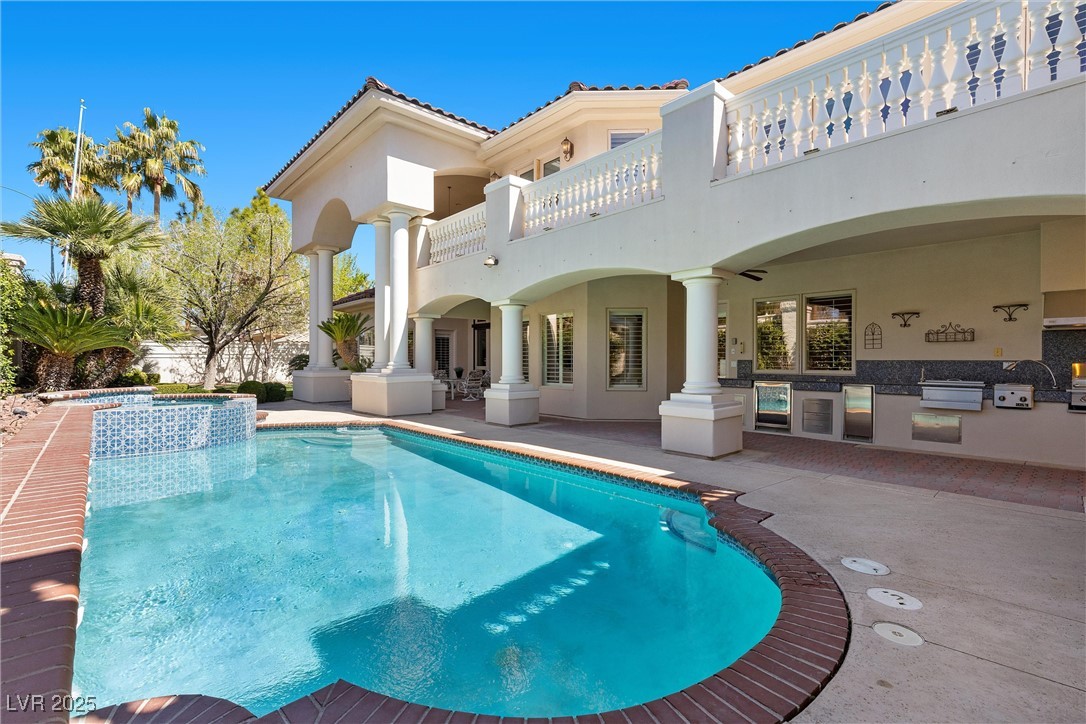 2101 Strada Mia Court
