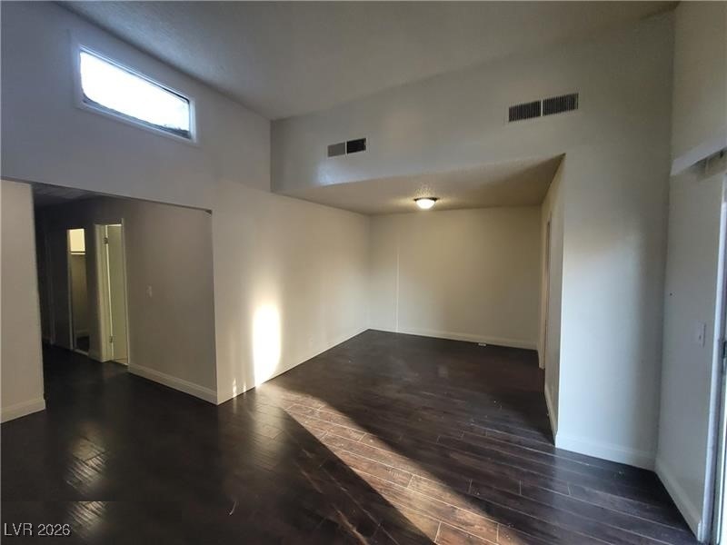 4304 Gretna Green Court