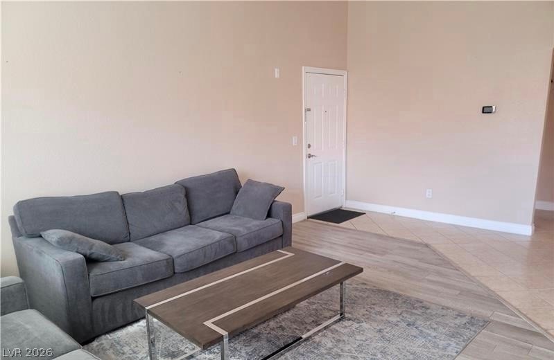 8101 W Flamingo Road 2040