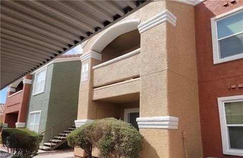 Condo For Sale - 8101 W Flamingo Road #2040<br/> Las Vegas, NV 89147