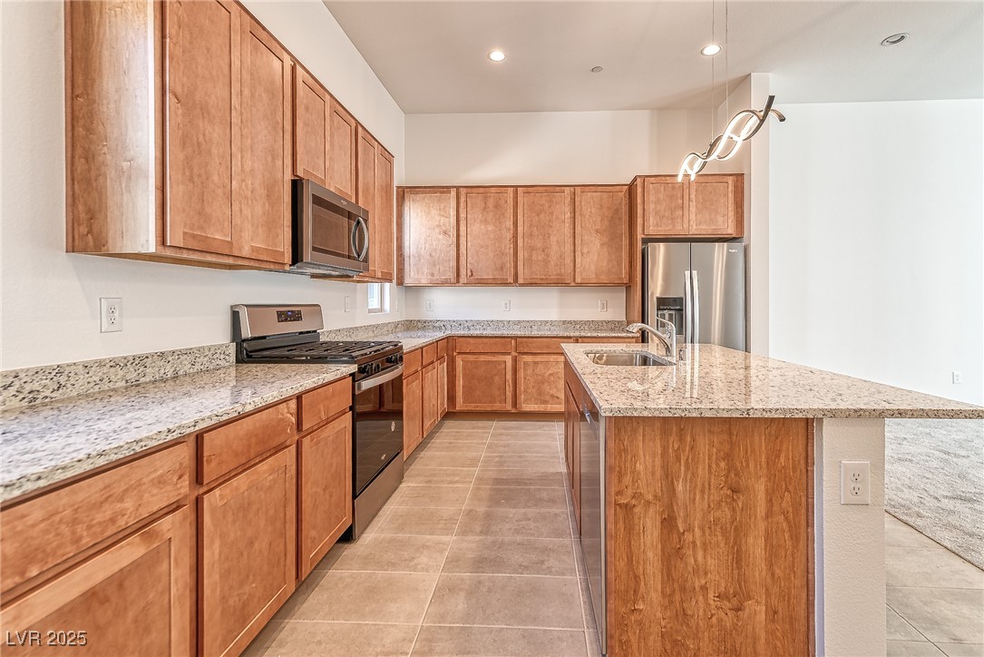 639 Grey Saker Street, Las Vegas, Nevada image 6
