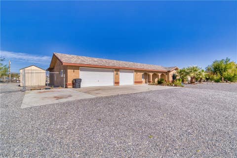 Homes For Sale - 4900 E Cheyenne Way<br/> Nye County, Pahrump, NV 89061