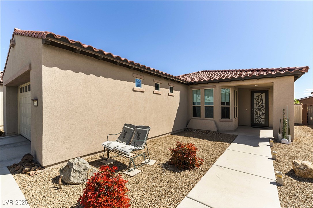 3621 Jasmine Heights Avenue, North Las Vegas, Nevada image 2