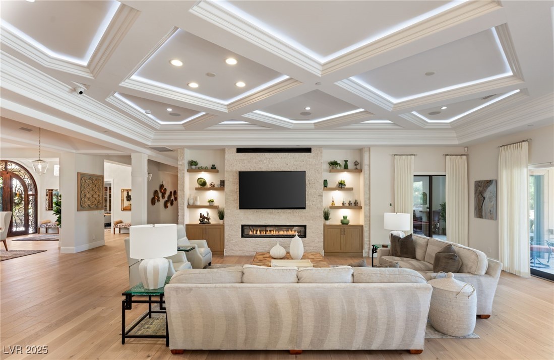 22 Castle Oaks Court