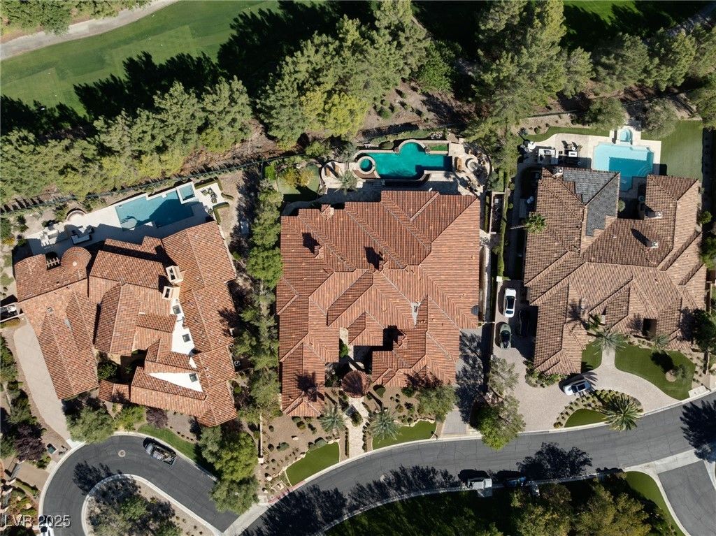 Photo of 22 Castle Oaks Court, Las Vegas, NV 89141 (MLS # 2731806)