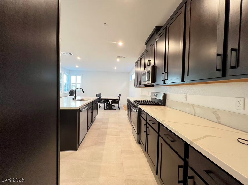 3212 Cristallo Avenue