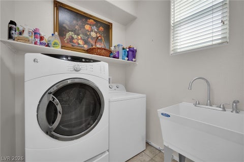 Tiny photo for 6742 Frances Celia Avenue, Las Vegas, NV 89122 (MLS # 2794651)