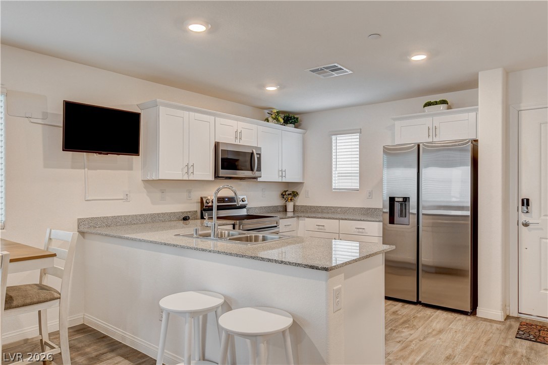 2872 Atomic Tangerine Way 4